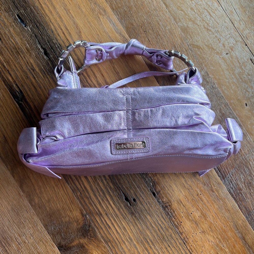 Super cute Isabella Fiore handbag!